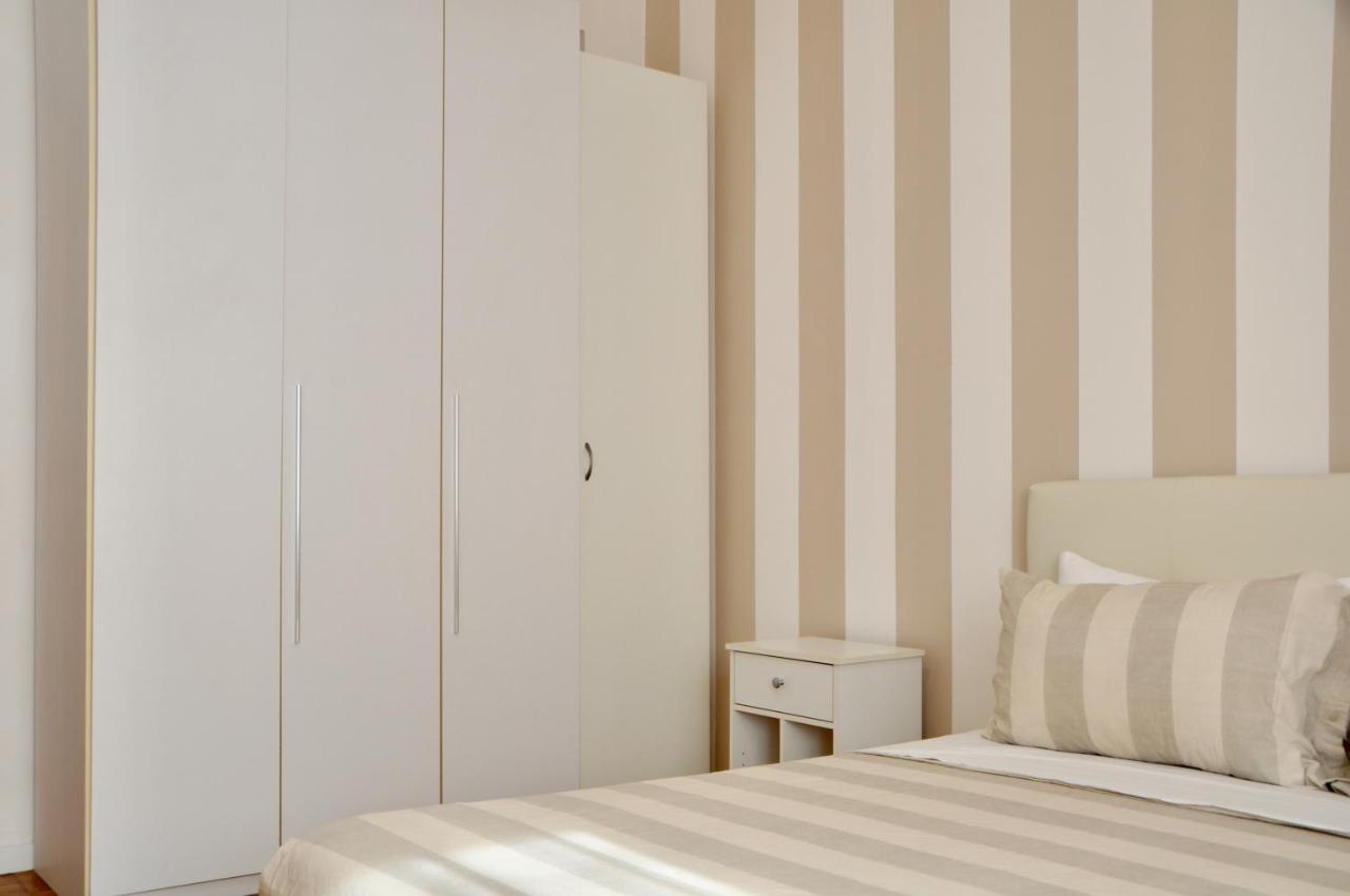 M.Aurelio Light Brown Apartment Milan Exterior photo